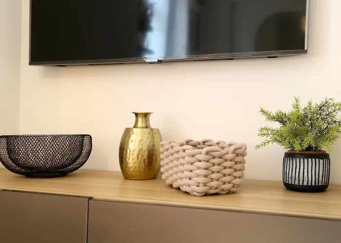 Le Chalande - Hyper Centre 公寓 *